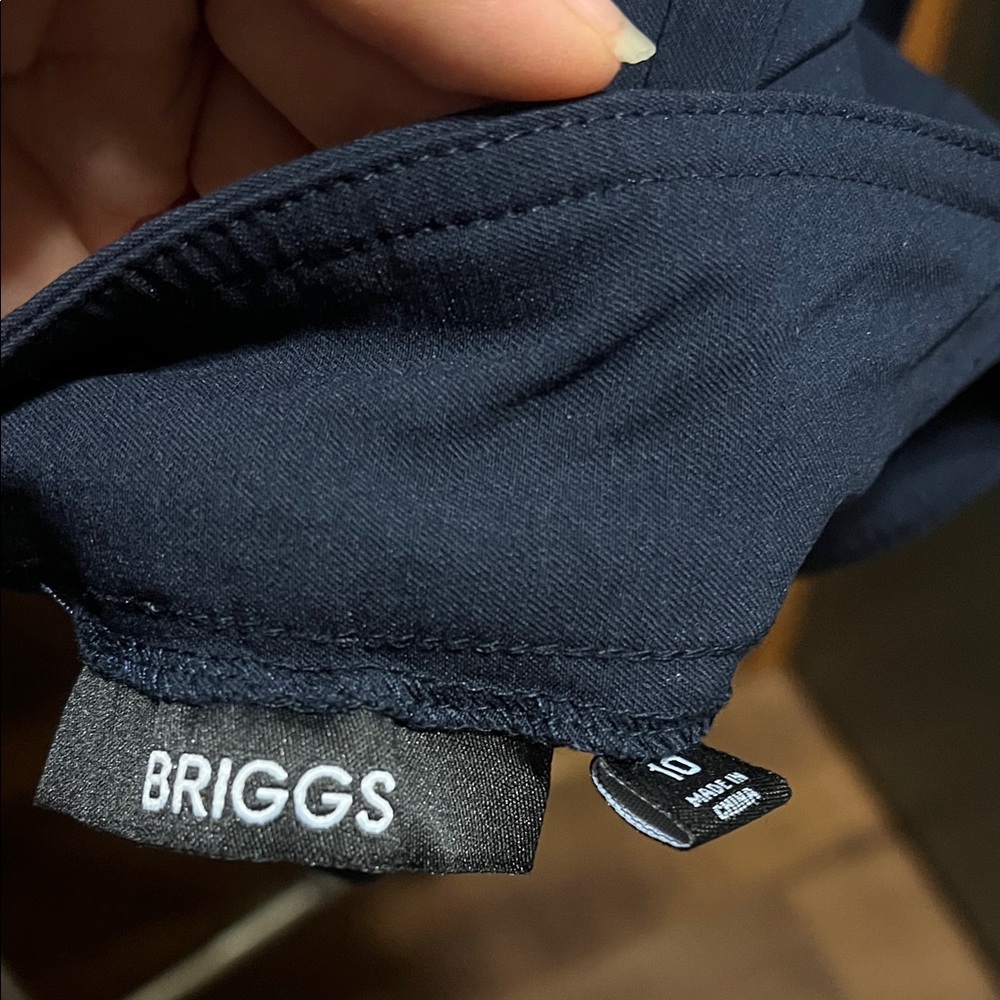 Briggs New York Women's Navy Trousers